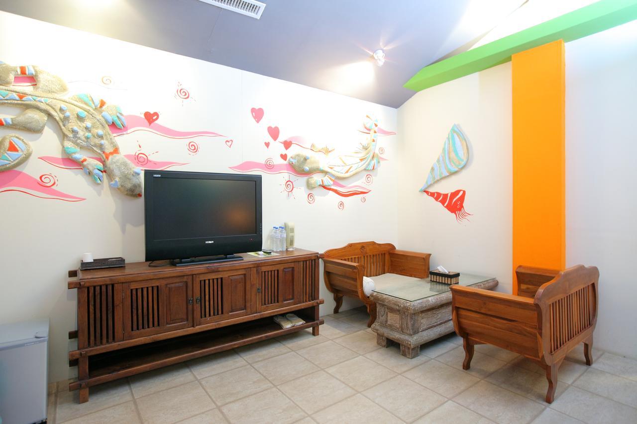 Kenting South Island Guesthouse Longshui Esterno foto